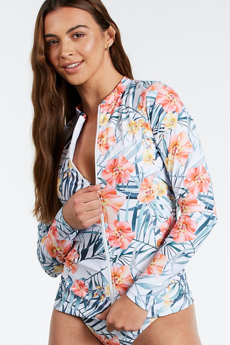 Womens Rashie in Island Breeze White - Cat & I