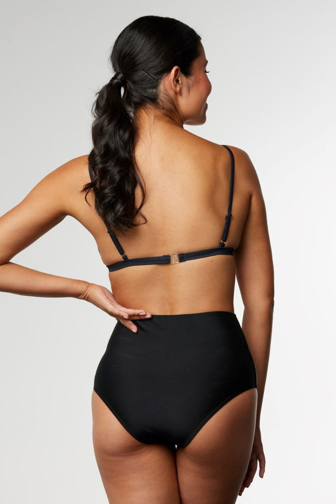 HIGH WAISTED BIKINI BOTTOM IN RAVEN BLACK - Cat & I
