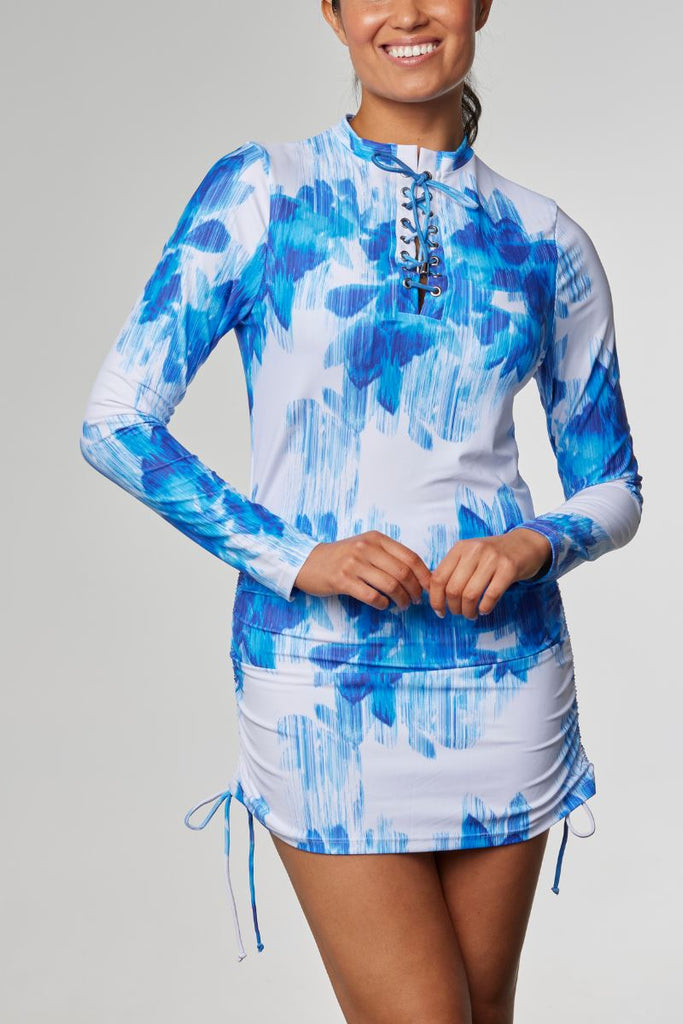 Sustainable Womens Convertible Rashie in Blurred Floral White & Blue - Cat & I